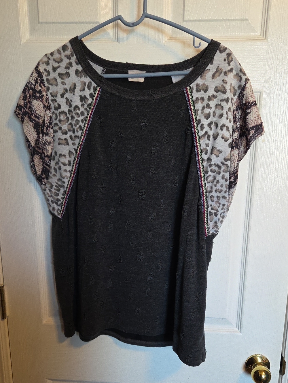 BiBi Black Short-Sleeve Top with Leopard-Print Cap Sleeves